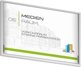 thumbnail of Madrid Silver Line Türschild A5 quer | Alu Rahmen silber eloxiert | entspiegelte Abdeckung | einfache Montage Kleben oder Schrauben | Schild Büro