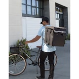 thumbnail of CAMBRO - GBBP111417-110 - Mochila Isolada para entrega e delivery - 28 x 35,5 x 43,2 cm - Preto