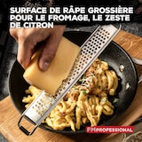 thumbnail of Râpe à zeste longue gros grain avec couvercle de protection FM Professional Gourmet