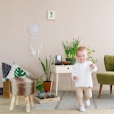 thumbnail of Relaxdays Fellhocker, Deko Hocker Kunstfell, Sitzhocker mit Holzbeinen, rund, rustikal, H x D: 42 x 33 cm, grau/braun