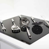 thumbnail of Kaiser Juego de Utensilios de cocina de Acero Inoxidable: Colgador, Cucharón, Tenedor Trinchar, Espumadera, Prensa Patatas, Batidor, Espátula.