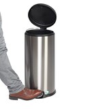 thumbnail of PROREGAL Robuster Tretabfallsammler mit Fußpedal | Gedämpftes Schließen | 30 Liter, HxBxT 63x31x37cm | Edelstahl | Silber | Mülleimer Abfalleimer