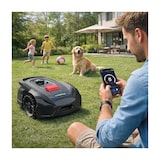 thumbnail of Geconnecteerde robotmaaier voor gazons van 500 m2, 300 m perimeterkabel + laadstation - bediening via de GOODYEAR-app