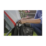 thumbnail of Elektrische groenteversnipperaar 2500W 2 gehard stalen messen Takken tot 45mm 45L zak IKRA