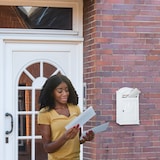 thumbnail of Relaxdays Briefkasten, englischer Stil, Aluguss, für DIN A4, HxBxT: 44,5 x 31 x 9,5 cm, antiker Wandbriefkasten, weiß