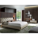 thumbnail of Angel Cerdá  Banco descalço com assento estofado  5027C