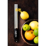 thumbnail of Zesteur premium noir -  Rectangle Inox Microplane 32.5x3 cm