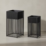 thumbnail of Blumentopf 2er Set Metall Pflanzkübel Schwarz mit Gestell, Quadratisch. 25x25x50 cm | Kadima Design