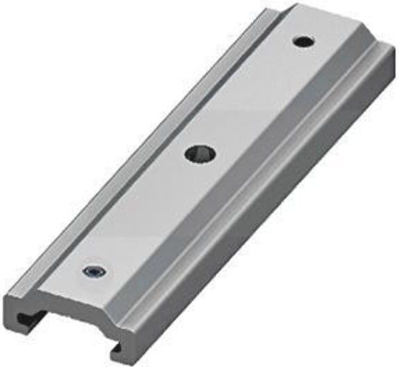 Ein grauer Aluminium-Montagesockel mit zwei Löchern.