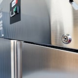 thumbnail of Romux® Kühlschrank mit 2 Tür 134 cm mit Umluftkühlung | Gastro Kühlschrank aus Edelstahl mit 1200 L Kapazität - 3 Einlegeböden und 400 W
