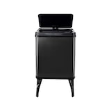 thumbnail of WellHome - Slimme Prullenbak 30L zwart 35,5x26x60 cm – Automatisch/Handmatig openen