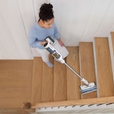 thumbnail of Shark BU3521EU Clean & Self-Empty weiß, Akkustaubsauger mit Ladestation