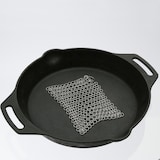 thumbnail of Ringreiniger Gusseisen Feuertöpfe Netzreiniger Edelstahl 12,5x12,5cm