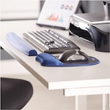thumbnail of Fellowes Tapete de rato com apoio de pulso ergonómico em espuma com memória. Cor Azul