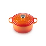 thumbnail of Le Creuset Signature Roaster round 24cm oven red (21177240902430)