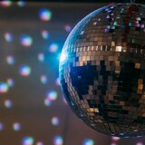 thumbnail of Spiegelkugel Komplettset 50cm mit Motor, 4 x 9W LED Pinspot (RGB)PREMIUM