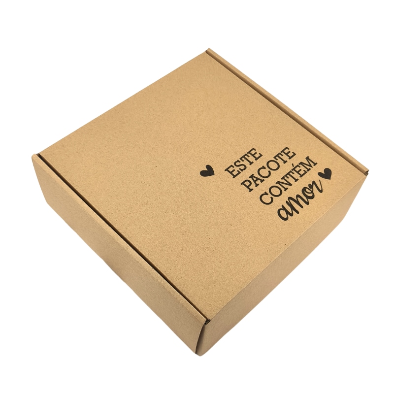 Caixa Postal Kraft “Este Pacote Contém Amor” – 200 x 200 x 70 mm