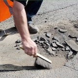 thumbnail of PROREGAL Bodenreparatur aus Quarzsand für Beton, Asphalt & Estrich | Anthrazit (vgl. RAL 7021) | Drei-Komponenten-Gemisch