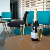 thumbnail of Flûtes à champagne en plastique réutilisable 15 cL par 40