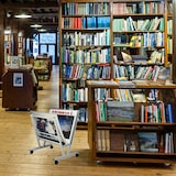 thumbnail of Edimeta Présentoir pour posters H 84 x L 54 x P 67 cm