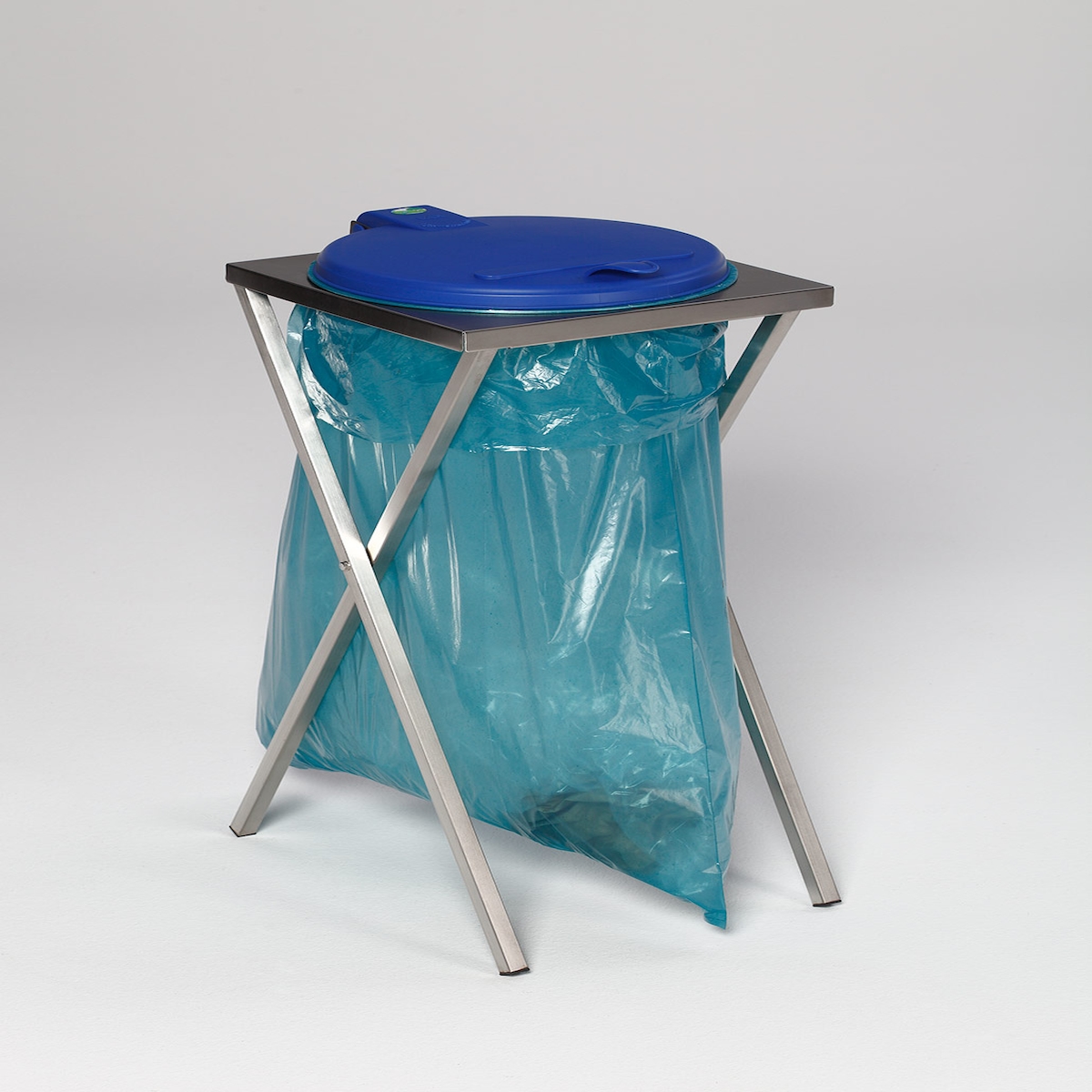 PROREGAL Robuster Scherenständer mit Klemmring | für 120 Liter Sack | HxBxT 90x40x45cm | Edelstahl | Blauer Deckel | Mülleimer Müllsackständer