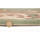 thumbnail of Traditioneller Wollteppich `Beauly` mit Handgeschnitzten Details. Farbe: Grün-Beige, 75x150 cm | Kadima Design
