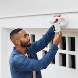 thumbnail of Ring Floodlight Cam Wired Plus IP-Sicherheitskamera Draußen 1920 x 1080 Pixel Decke/Wand