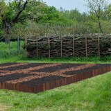 thumbnail of Relaxdays Beeteinfassung, 200 cm lang, flexibel, Sichthöhe: 20 cm, zum Stecken, Holz, Beetzaun, Rasenkante, dunkelbraun