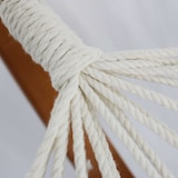 thumbnail of Witte houten vrijstaande hangmat