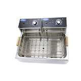 thumbnail of Friteuse - 15 L - 1 mand - tot 3 kg friet