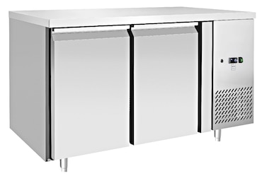 METRO Professional Mesa frigorífica GCC2100, acero inoxidable, 136 x 70 x 85 cm, 270 L, enfría por ventilación, 250 W, con cerradura, plata