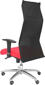 thumbnail of Endereço Sahuco e e assentos estofados em tecido vermelho Bali