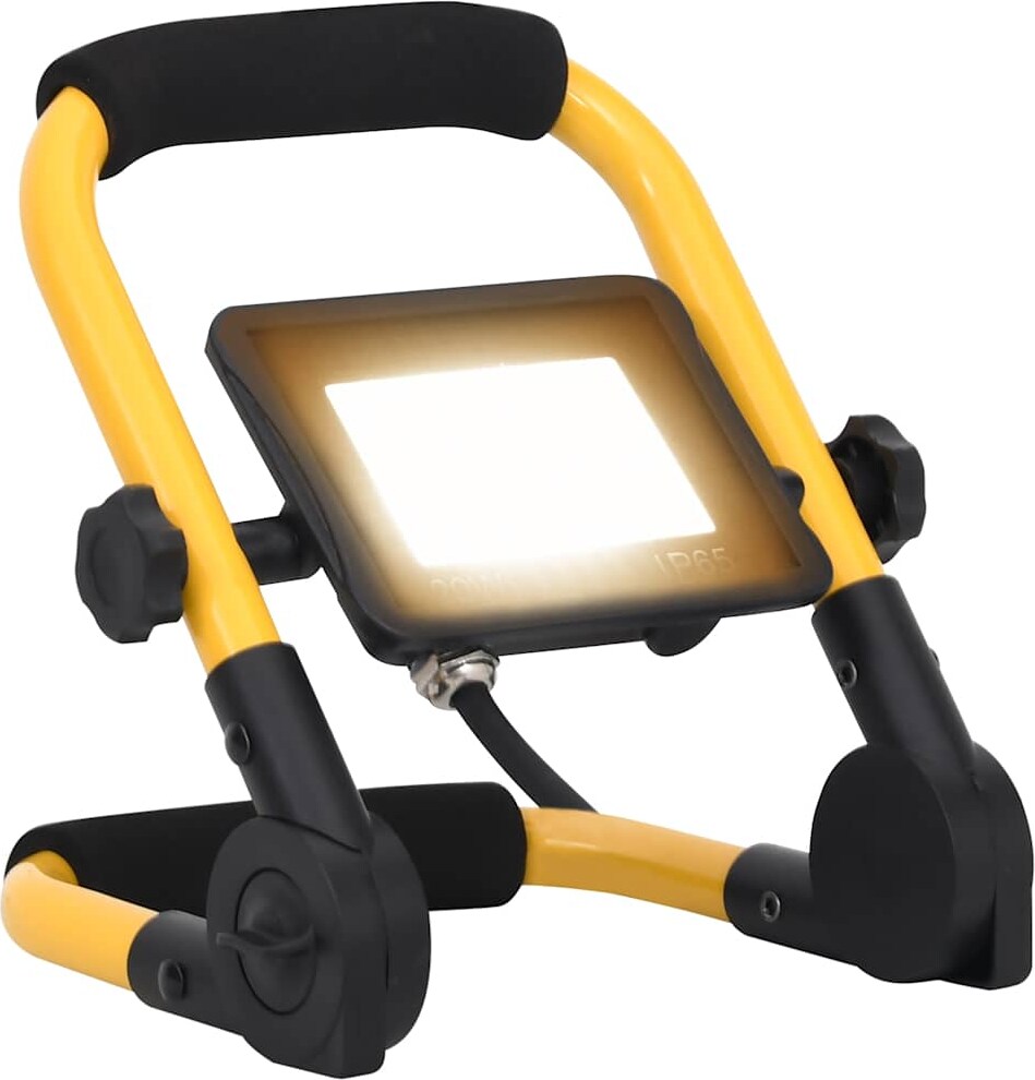 Ein tragbarer LED-Scheinwerfer mit gelbem Rahmen.