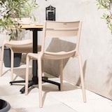 thumbnail of Lot de 4 chaises de terrasse en plastique beige