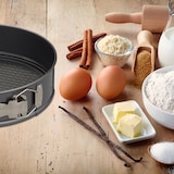 thumbnail of Relaxdays Springform Set, 4-teilig, Ø 18/24/26/28 cm, antihaftbeschichtet, bis 220 °C, runde Kuchenbackformen, grau