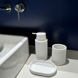 thumbnail of Relaxdays Bad Accessoires, 3-teilig, Seifenschale, Seifenspender, Zahnputzbecher, Polyresin, Bad Zubehör Set, weiß