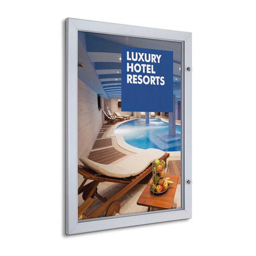 Danieli - Bacheca per Interni in Alluminio con clip di aggancio porta poster. Serratura con chiavi (70x100)