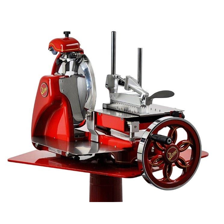 Affettatrice manuale a volano, lama diametro 300 mm, colore di serie rosso, dim.mm.775x570x680h - mod.300/10