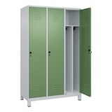 thumbnail of C+P Spind Classic PLUS, Füßen, 3 Abteile, HxBxT 195x120x50cm, Sicherheitsdrehriegel, Hellgrau/Resedagrün von PROREGAL