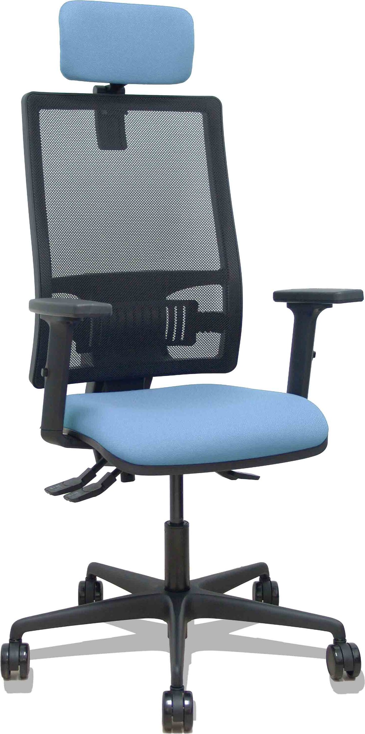 Silla Bormate asincro malla negra asiento bali azul cielo brazos 2D ruedas 65mm cabecero regulable