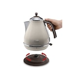 thumbnail of De’Longhi KBOV 2001.BG Wasserkocher 1,7 l 2000 W Beige