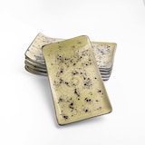 thumbnail of Plato de servicio Olive 215 x 120 mm