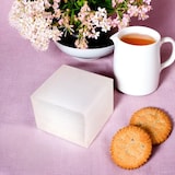 thumbnail of DayBays 1800 Stk. 4 kg Servietten Standard 33x33 cm Zellstoff 1-lagig 1/4 Falz weiss geprägt