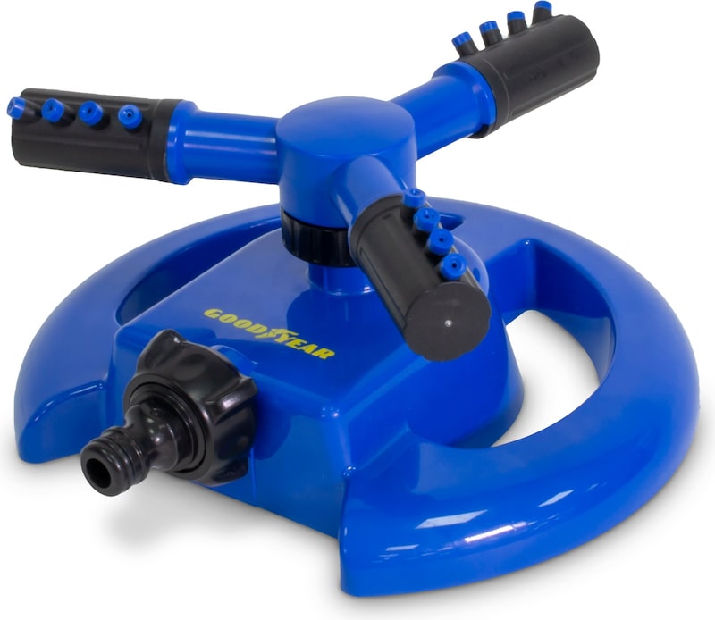 Ein blauer 3-Arm-Kreiselregner mit schwarzem Anschluss.