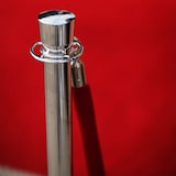 thumbnail of Securit® Set van 2 afzetpalen 'Classic' - Chroom - Platte kop - Complete set voet + basis - 100cm