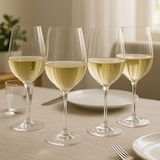 thumbnail of WellHome - Set mit 4 Weißweingläsern (520 ml) mit geprägtem Streifendesign