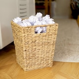 thumbnail of HMF Papierkorb Büro, Aufbewahrungskorb geflochten aus Wasserhyazinthe, Eckig, 25 x 25 x 30 cm